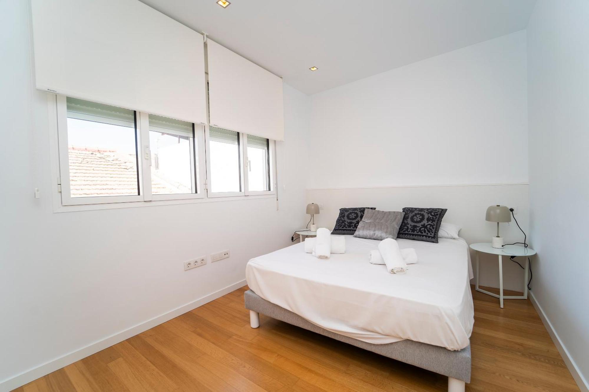 Apartamentos Alicante Centro By Renthas المظهر الخارجي الصورة