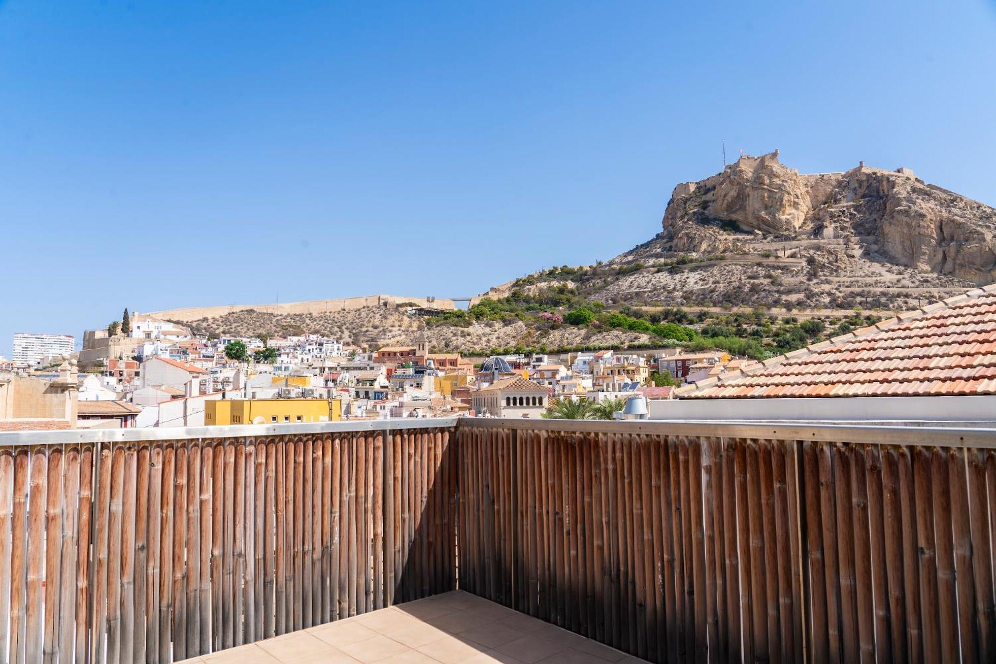 Apartamentos Alicante Centro By Renthas المظهر الخارجي الصورة