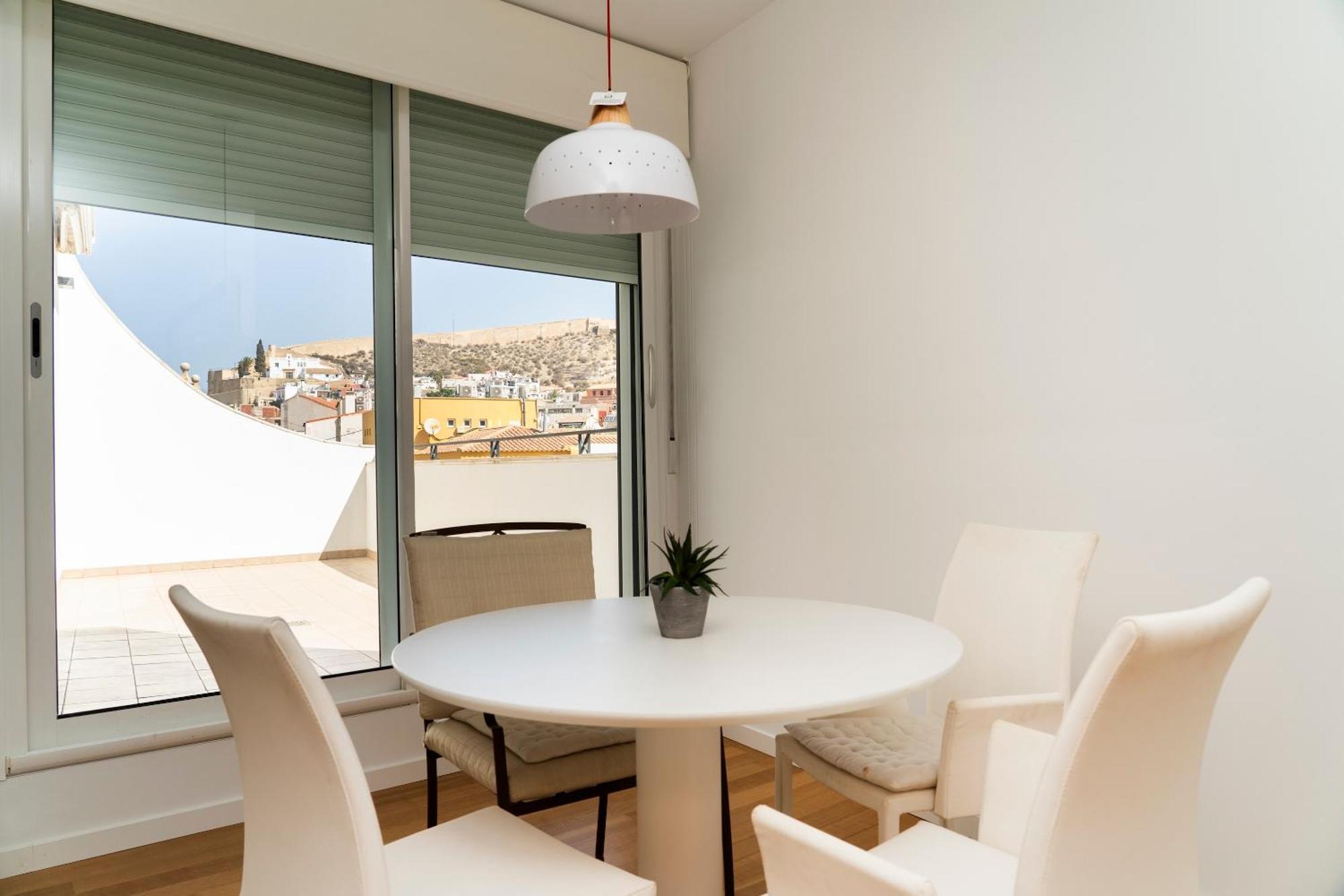 Apartamentos Alicante Centro By Renthas المظهر الخارجي الصورة